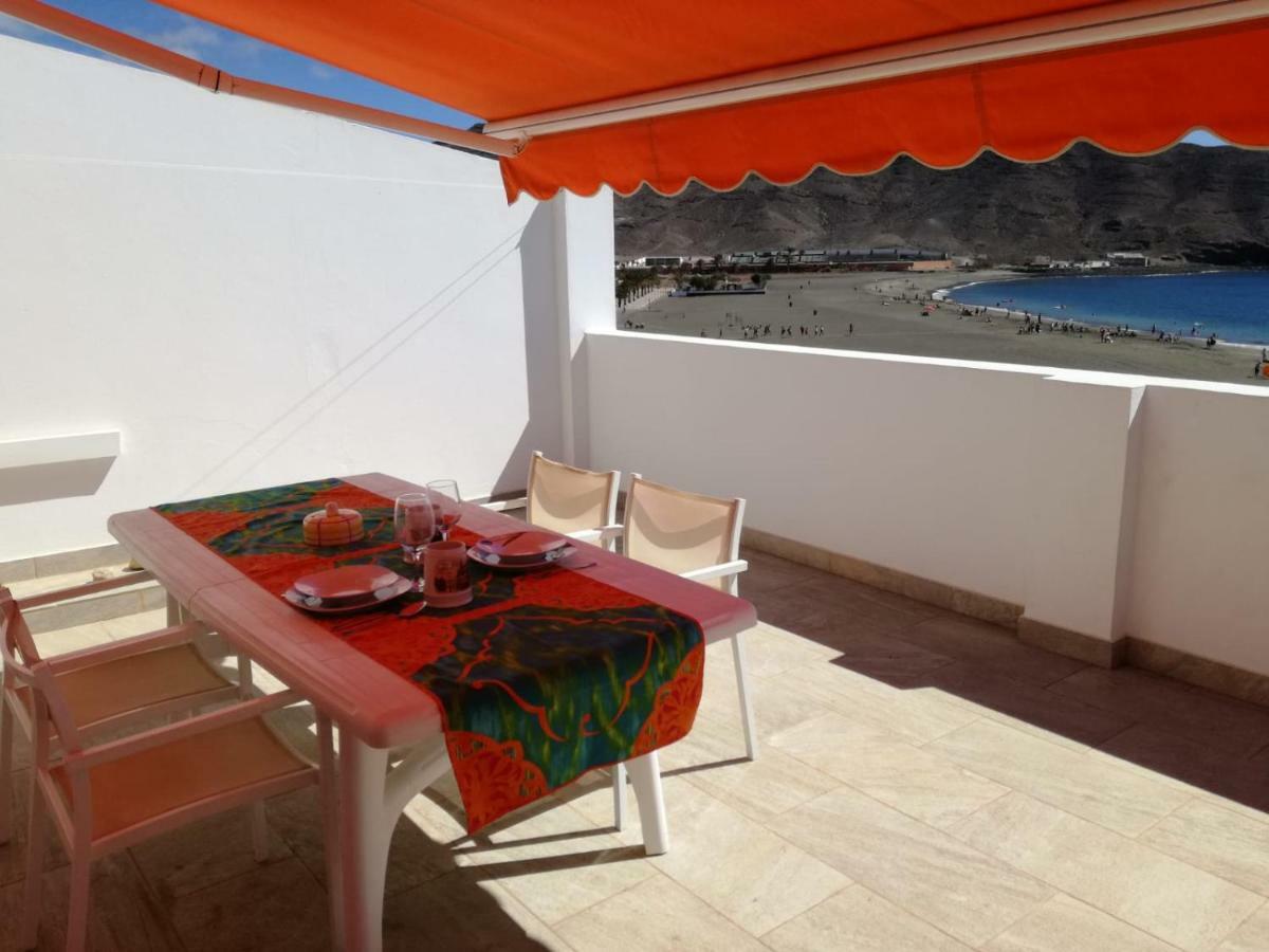 Atico En Primera Linea De Playa Gran Tarajal Dış mekan fotoğraf